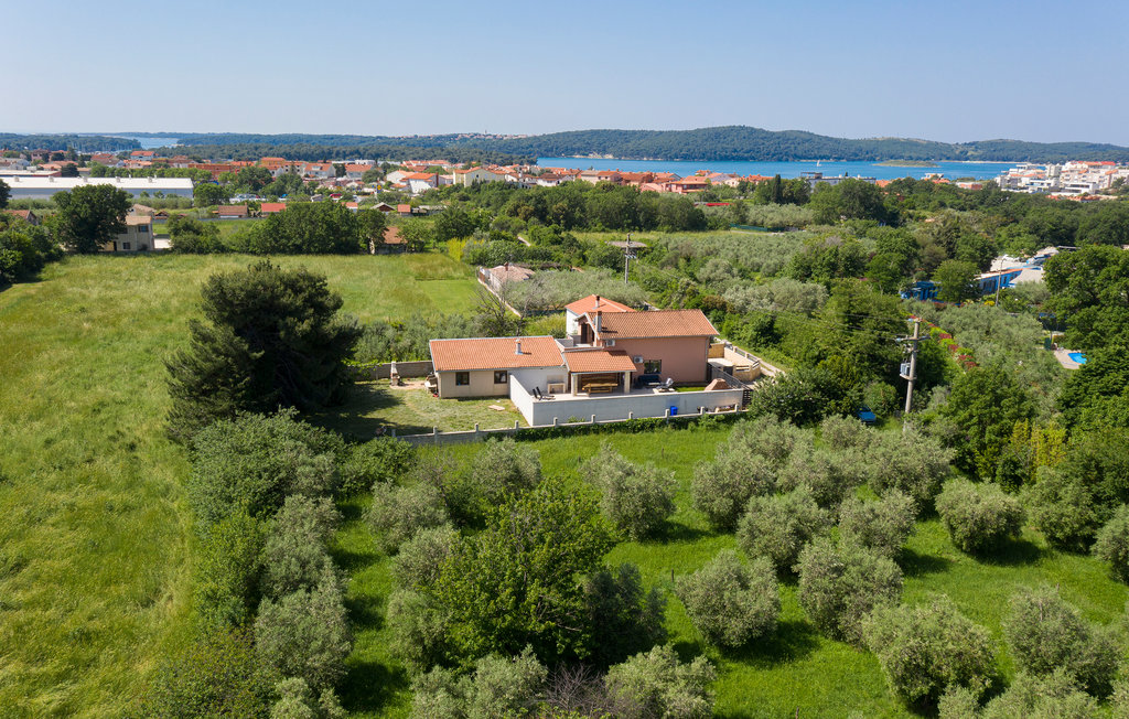 Feriehus - Medulin , Kroatia - CIM594 14