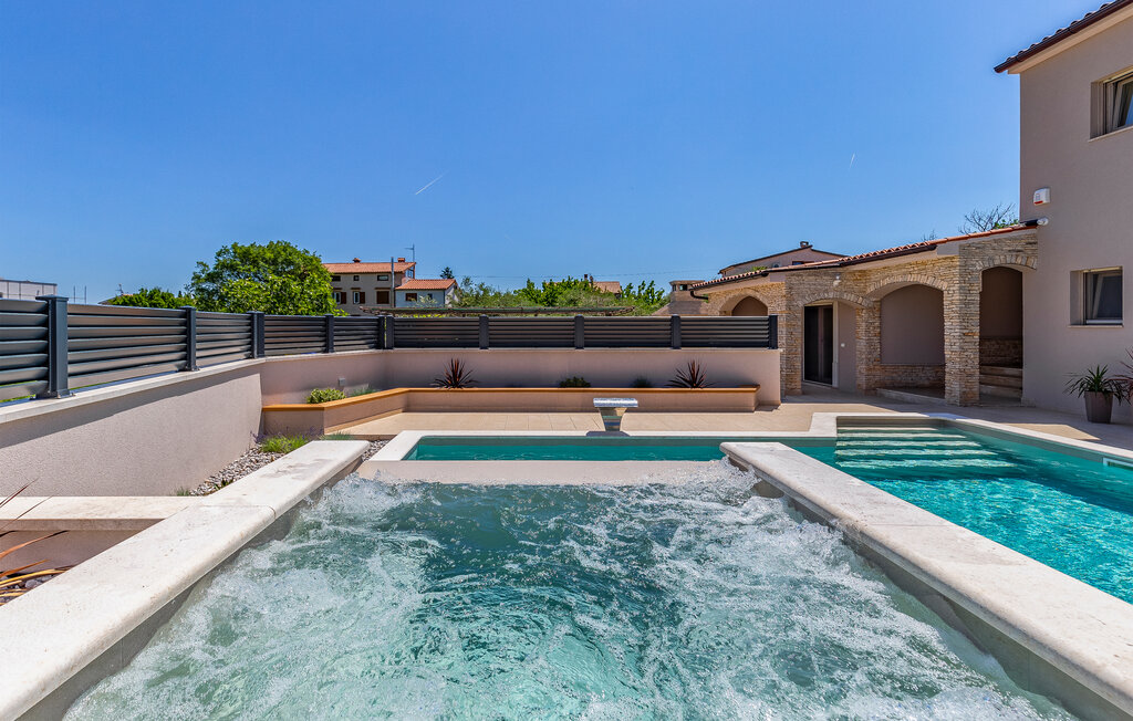 Feriehus - Medulin , Kroatia - CIM647 8