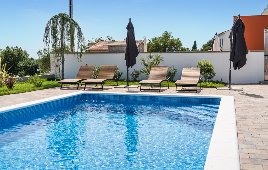 Domy wakacyjne - Krnica , Chorwacja - CIO395 2