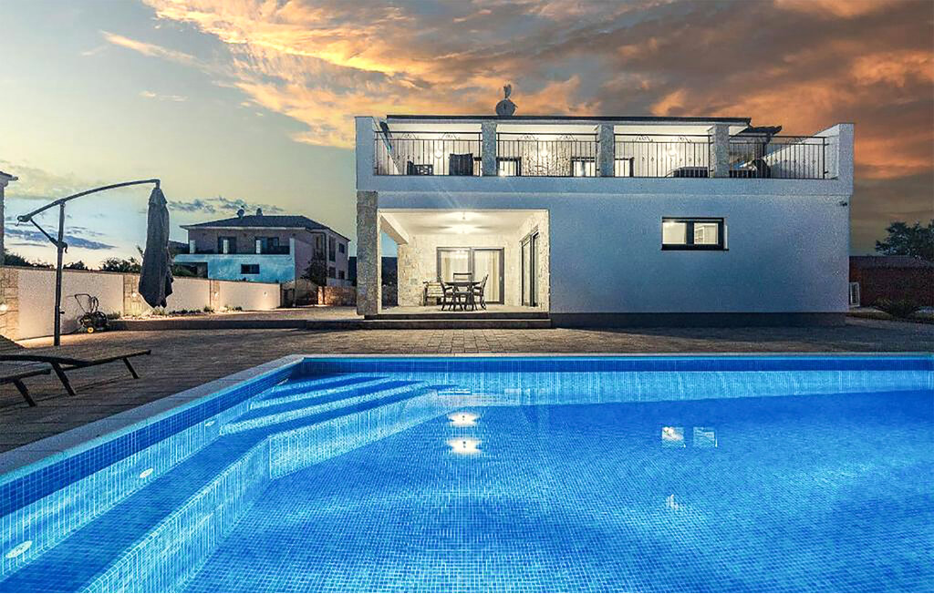 Domy wakacyjne - Krnica , Chorwacja - CIO395 9