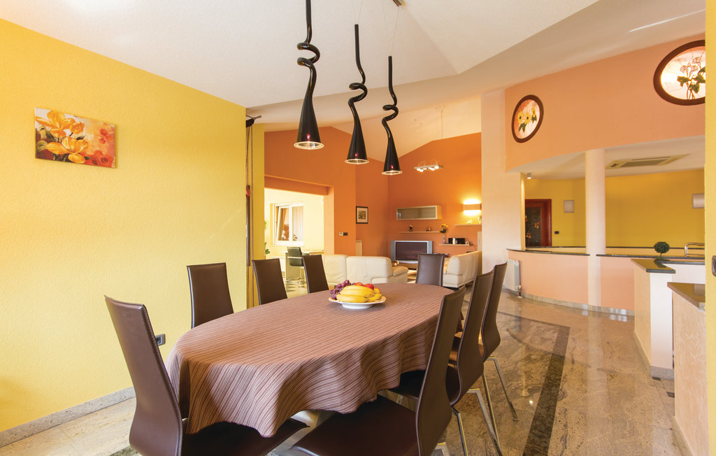 Feriehus - Pula , Kroatia - CIP700 33