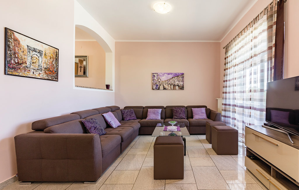 Feriehus - Pula , Kroatia - CIP499 24