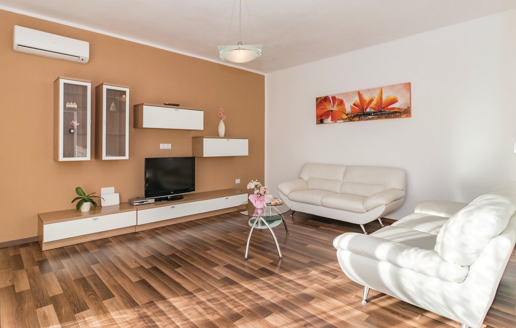 Feriehus - Pula , Kroatia - CIP675 18