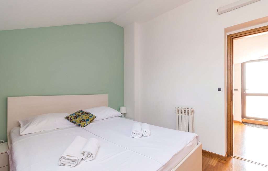 Feriehus - Pula , Kroatia - CIP775 35