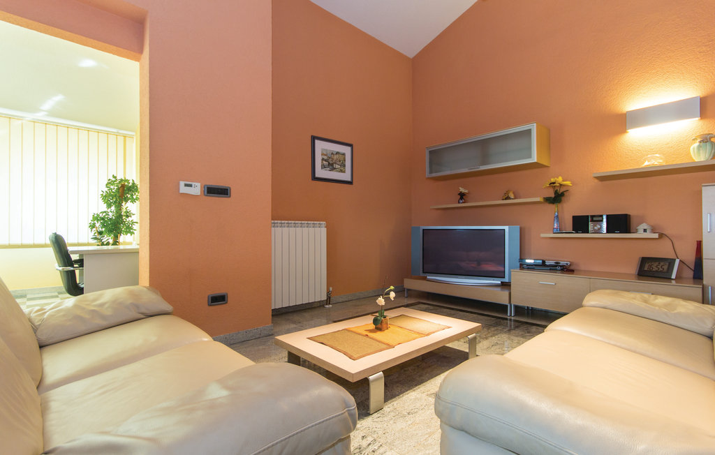 Feriehus - Pula , Kroatia - CIP700 2