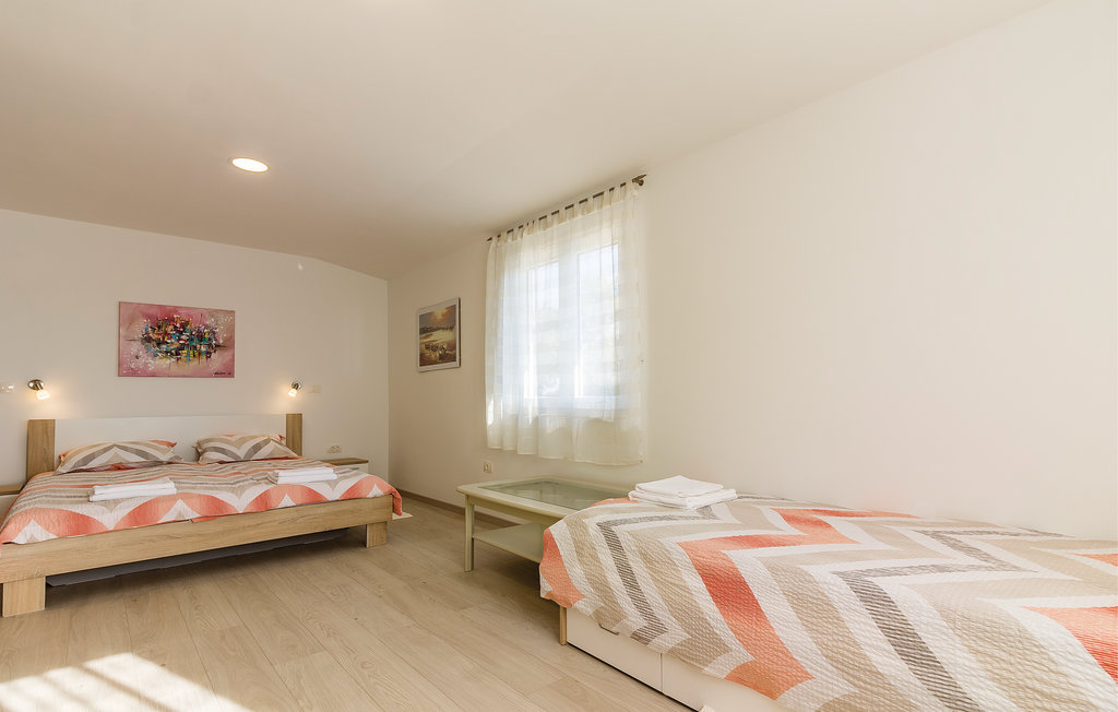 Feriehus - Pula , Kroatia - CIP499 35