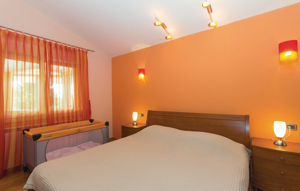 Feriehus - Pula , Kroatia - CIP700 44