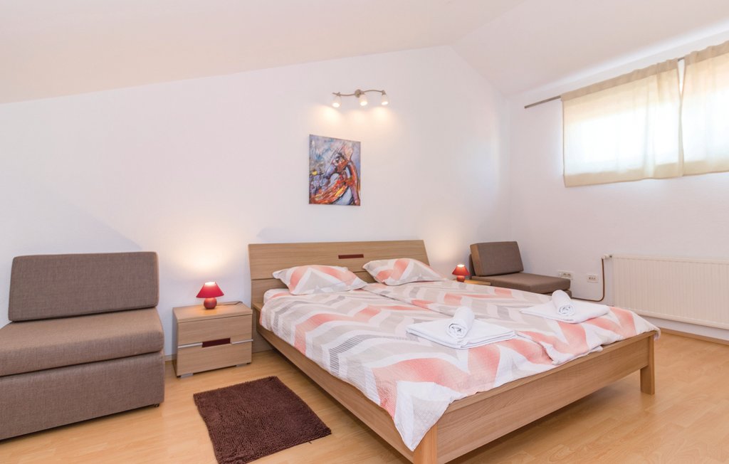 Feriehus - Pula , Kroatia - CIP499 43