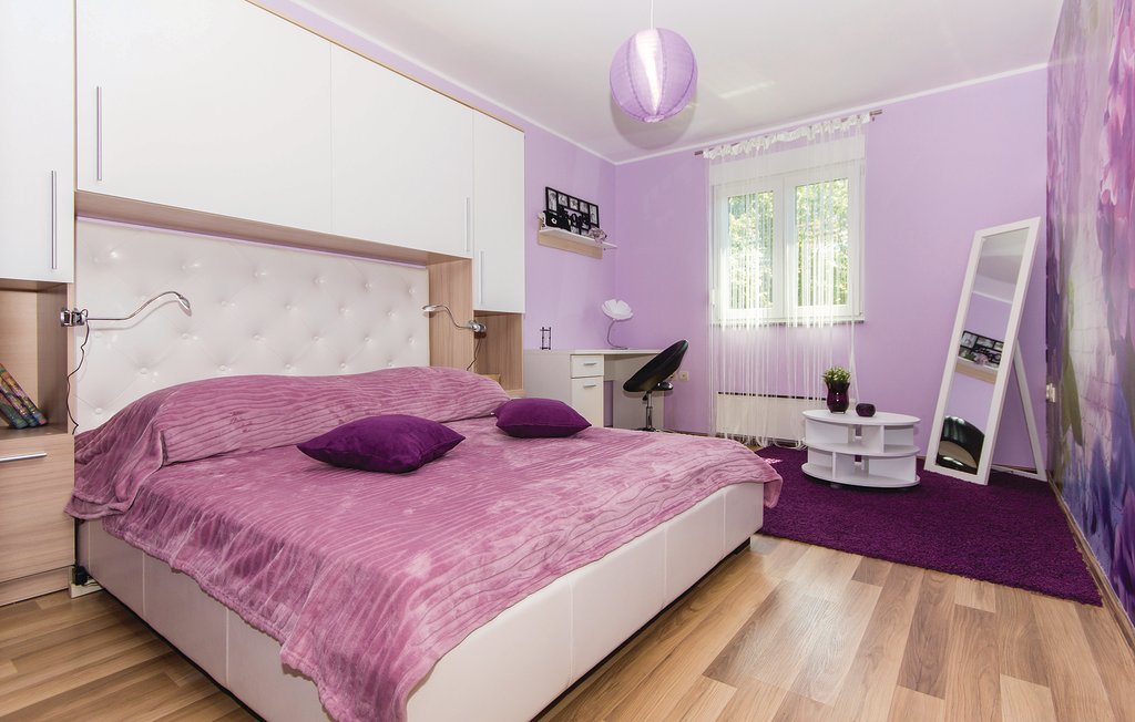 Semesterhus - Pula-Sisan , Kroatien - CIP899 34