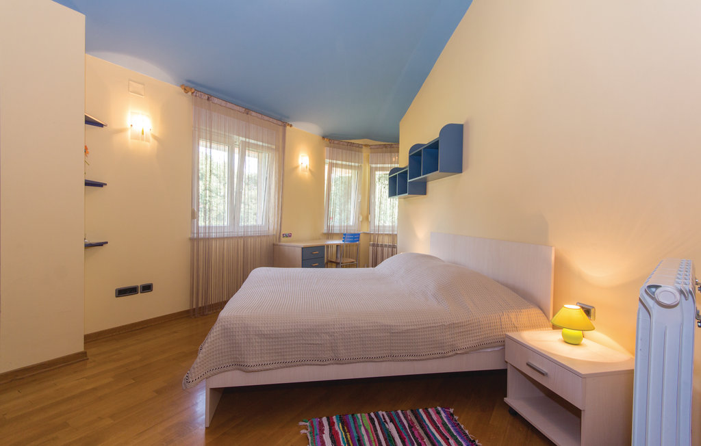 Feriehus - Pula , Kroatia - CIP700 49