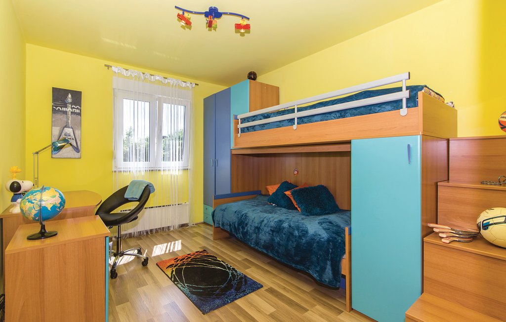 Semesterhus - Pula-Sisan , Kroatien - CIP899 38