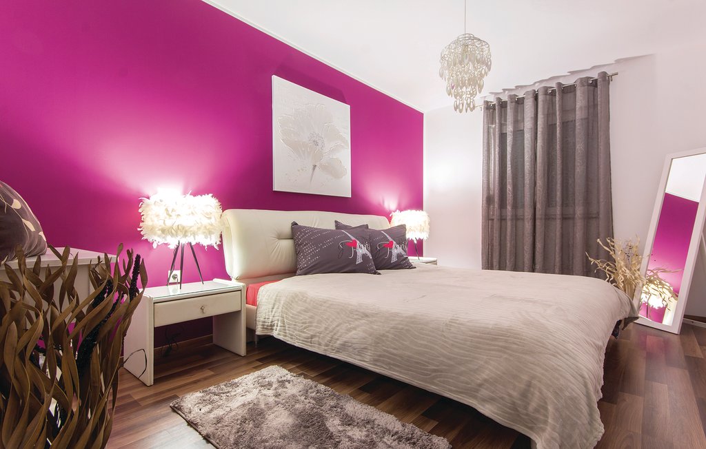 Semesterhus - Pula-Sisan , Kroatien - CIP899 35