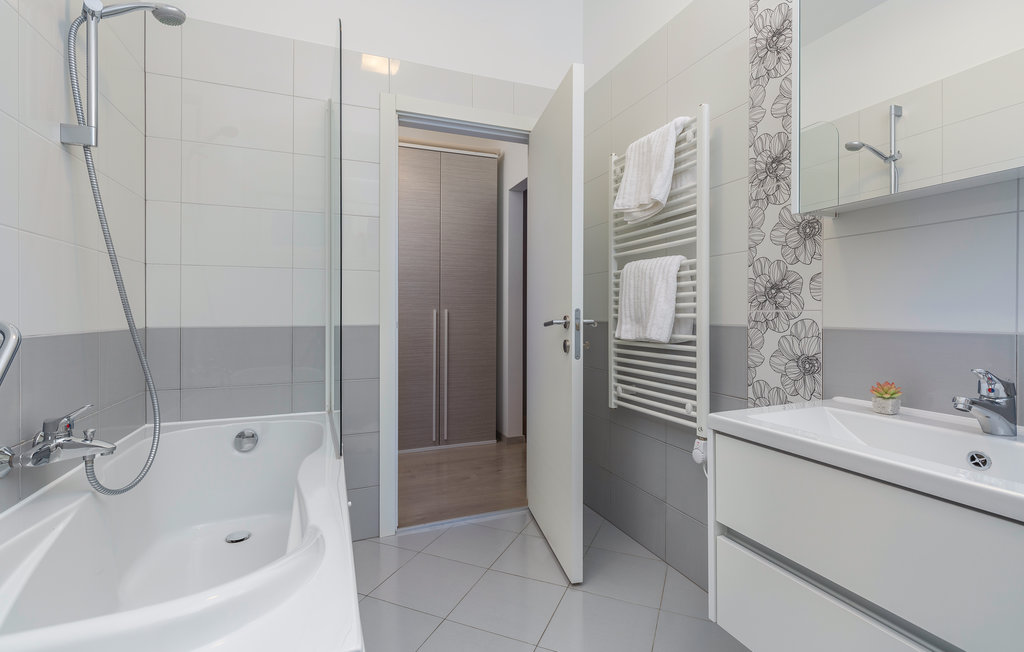 Semesterhus - Pula-Stinjan , Kroatien - CIP925 59