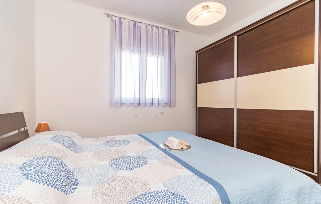 Feriehus - Pula , Kroatia - CIP675 25