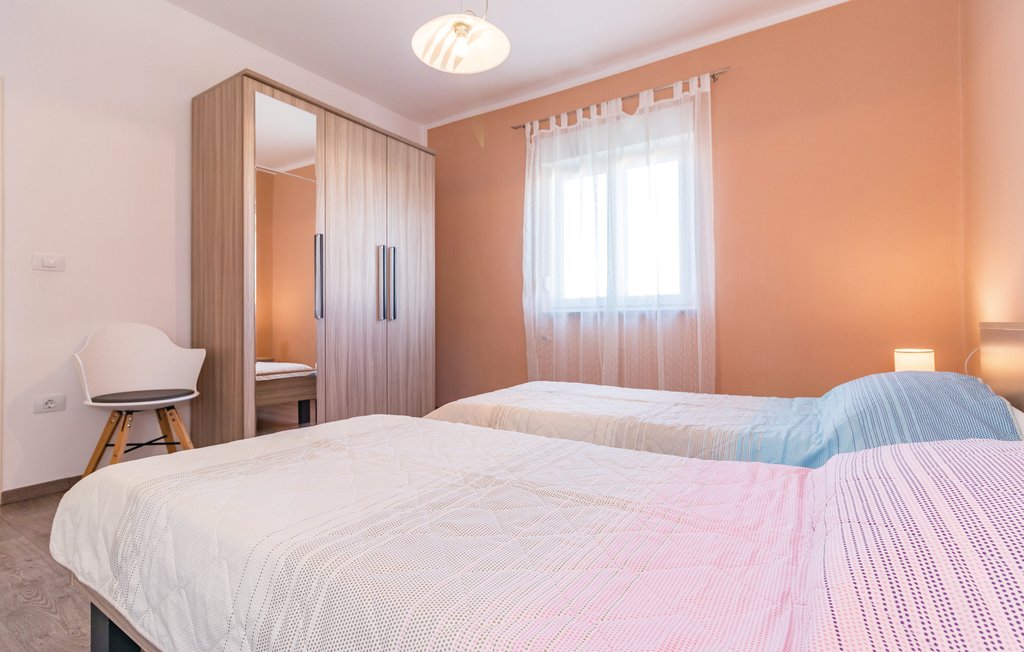 Feriehus - Pula , Kroatia - CIP675 29