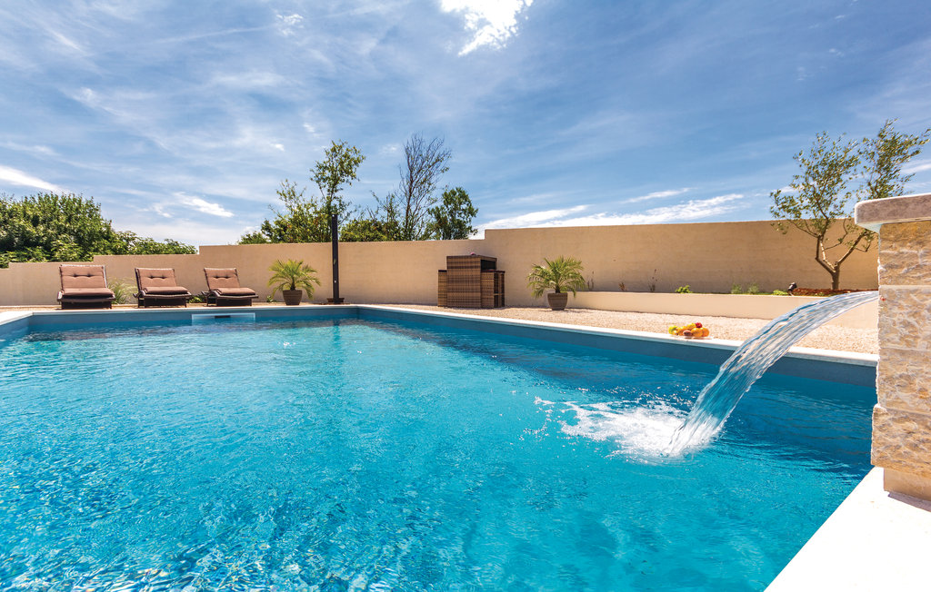 Semesterhus - Pula-Sisan , Kroatien - CIP899 14