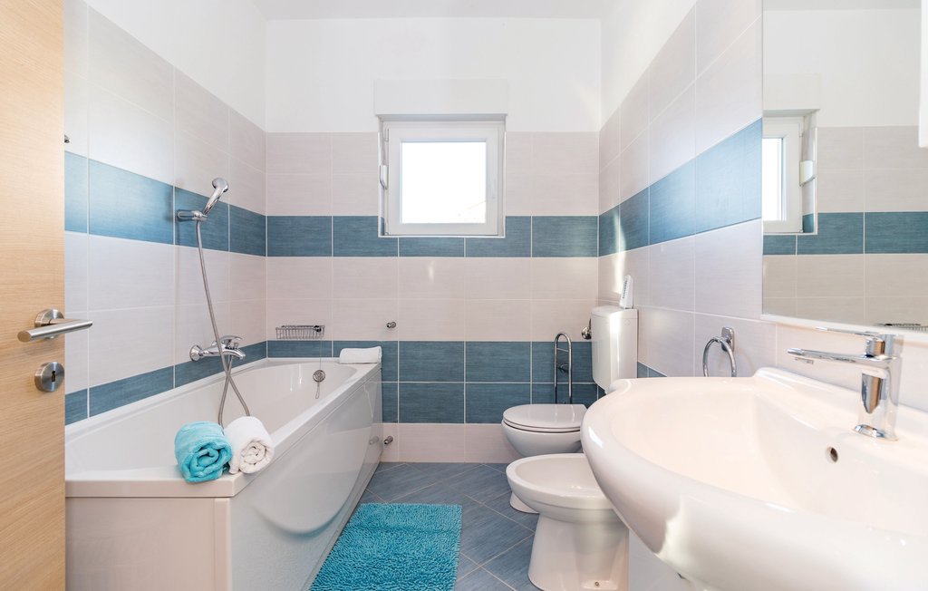 Feriehus - Pula , Kroatia - CIP675 30