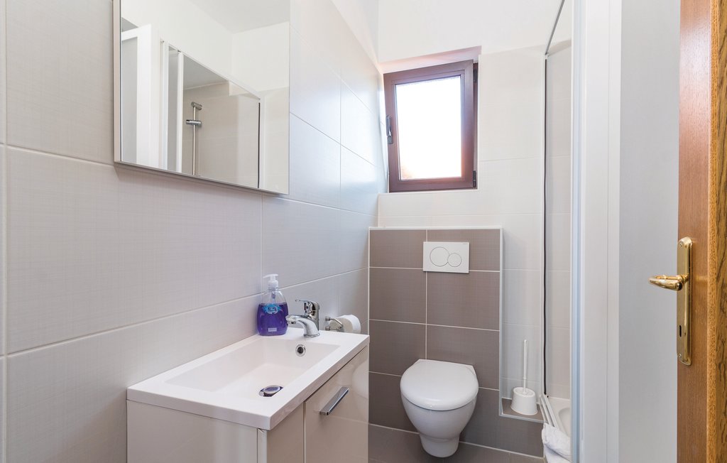 Feriehus - Pula , Kroatia - CIP775 45