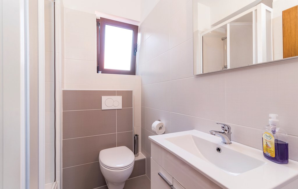 Feriehus - Pula , Kroatia - CIP775 46