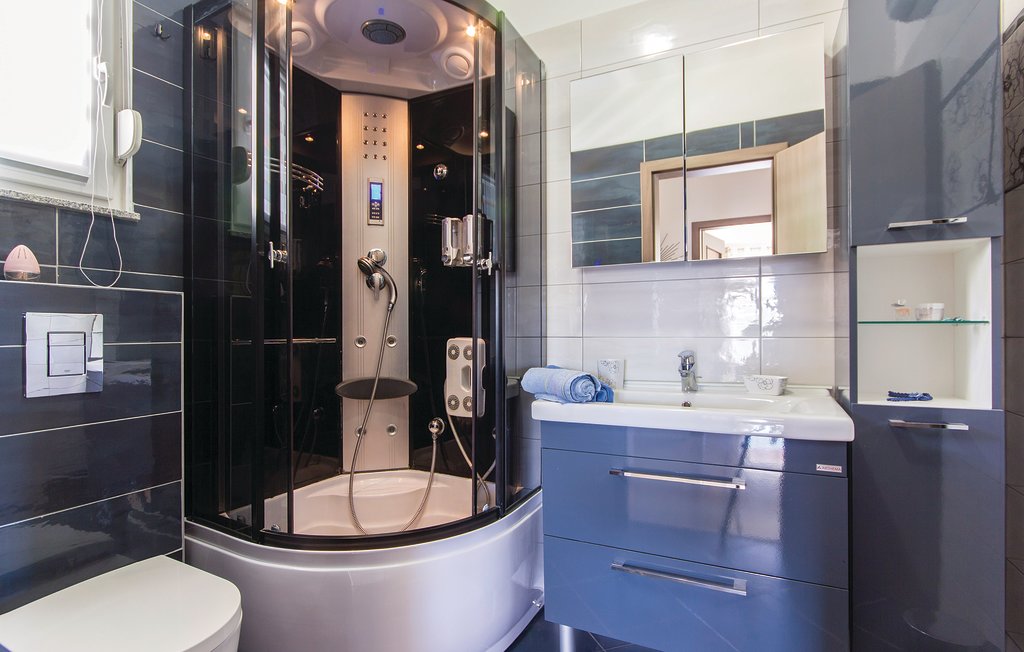 Semesterhus - Pula-Sisan , Kroatien - CIP899 41