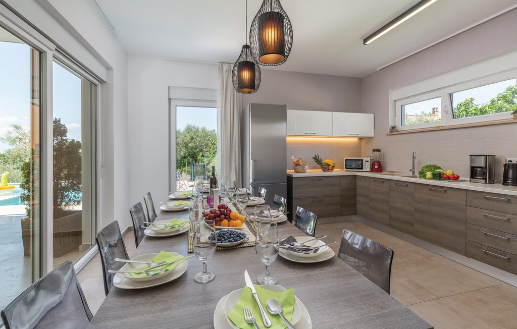 Semesterhus - Pula-Stinjan , Kroatien - CIP925 6