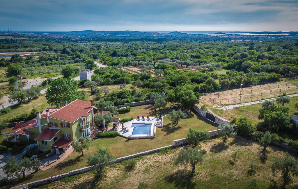 Feriehus - Pula-Galizana , Kroatia - CIP687 18