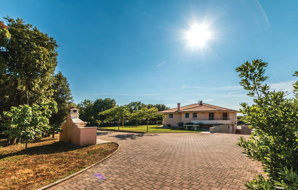 Feriehus - Pula , Kroatia - CIP700 23