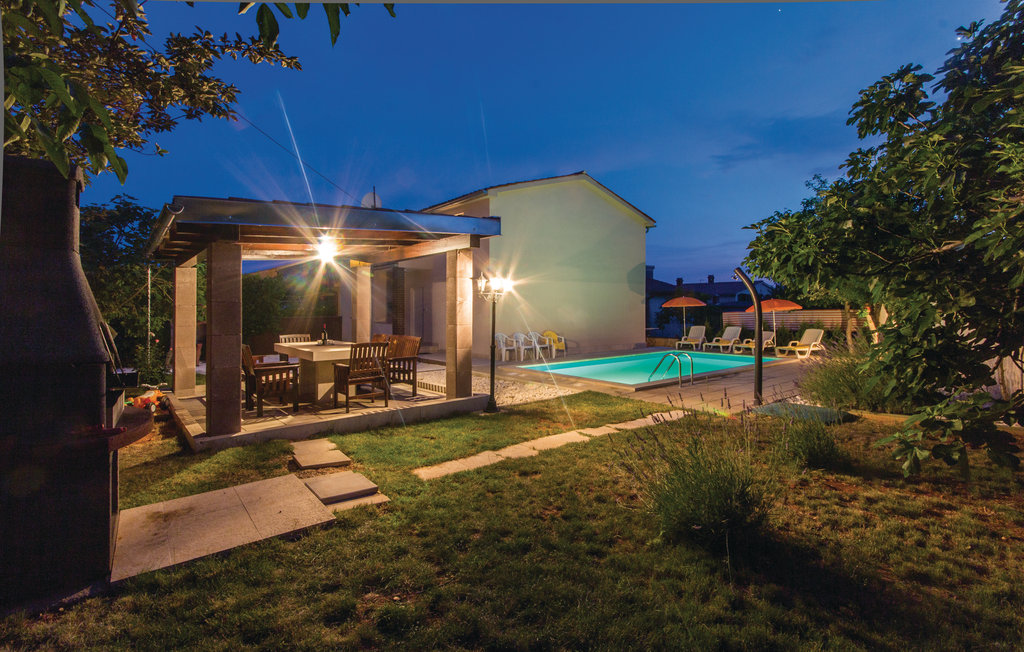 Feriehuse - Pula , Kroatien - CIP431 10