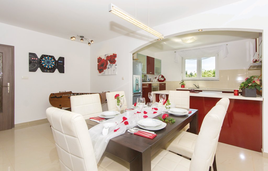 Semesterhus - Pula-Sisan , Kroatien - CIP899 30