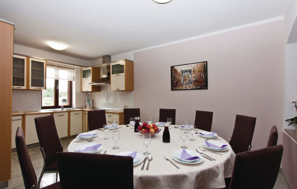 Feriehus - Pula , Kroatia - CIP499 30