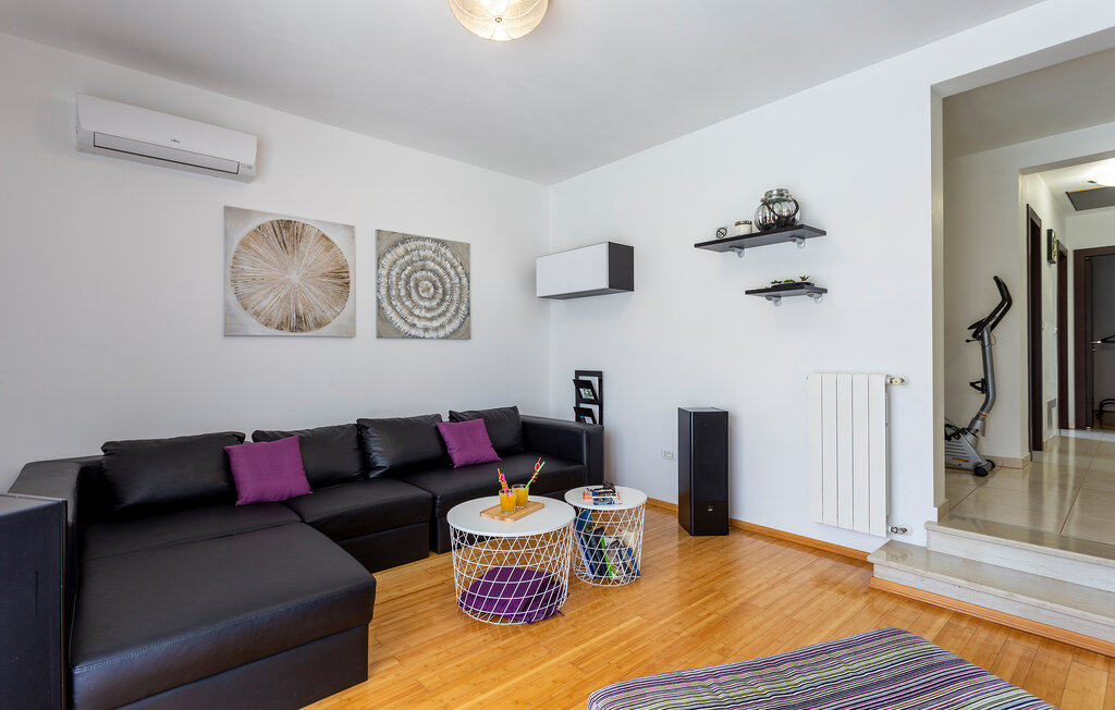 Ferienhaus - Pula , Kroatien - CIP695 23