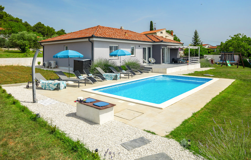 Feriehuse - Pula , Kroatien - CIP737 1