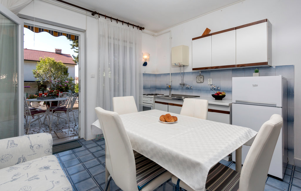 Apartment Pula , Croatia CIR412 Novasol