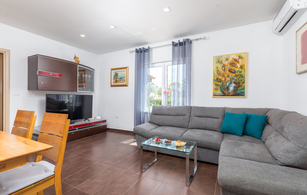 Feriehus - Pula , Kroatia - CIR071 3