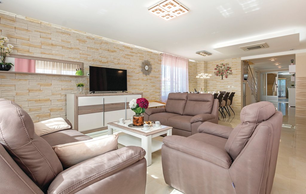 Feriehus - Pula-Marcana , Kroatia - CIR400 5