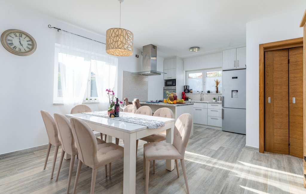 Feriehus - Pula , Kroatia - CIR559 6