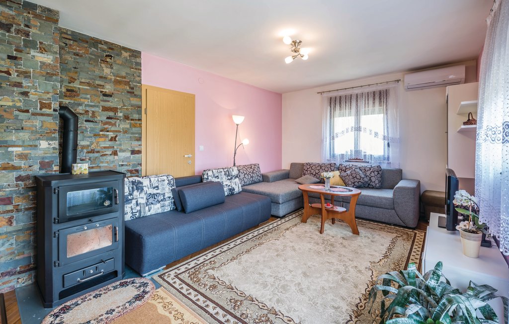 Feriehus - Pula , Kroatia - CIR107 7