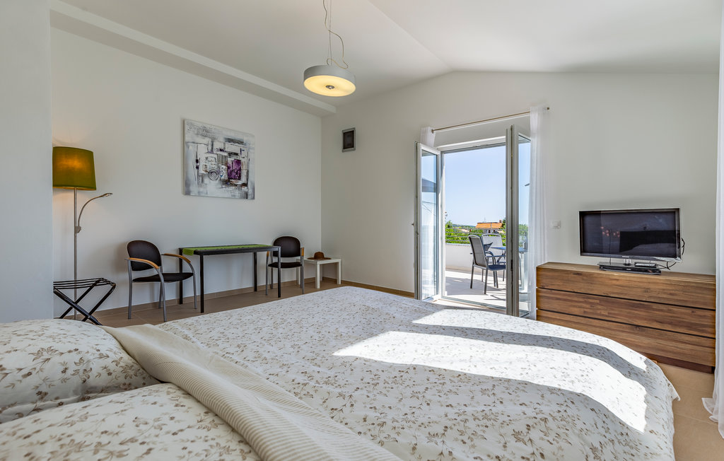 Feriehus - Pula-Galizana , Kroatia - CIR353 57