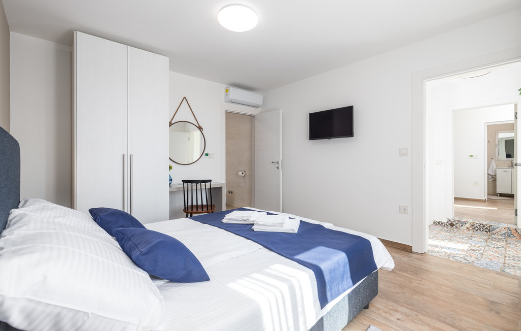 Ferienhaus - Pula-Valtura , Kroatien - CIR385 42