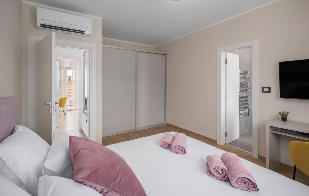 Feriehuse - Pula , Kroatien - CIR586 36