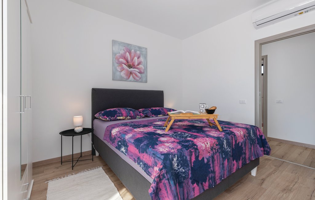 Feriehuse - Pula , Kroatien - CIR305 42