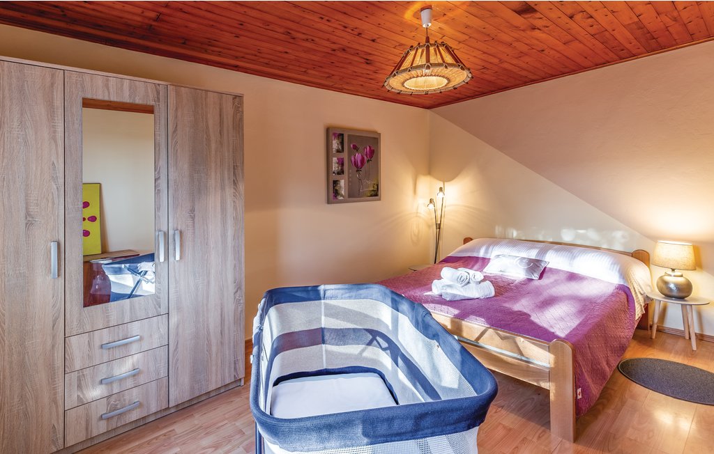 Semesterhus - Pula-Sisan , Kroatien - CIR343 24