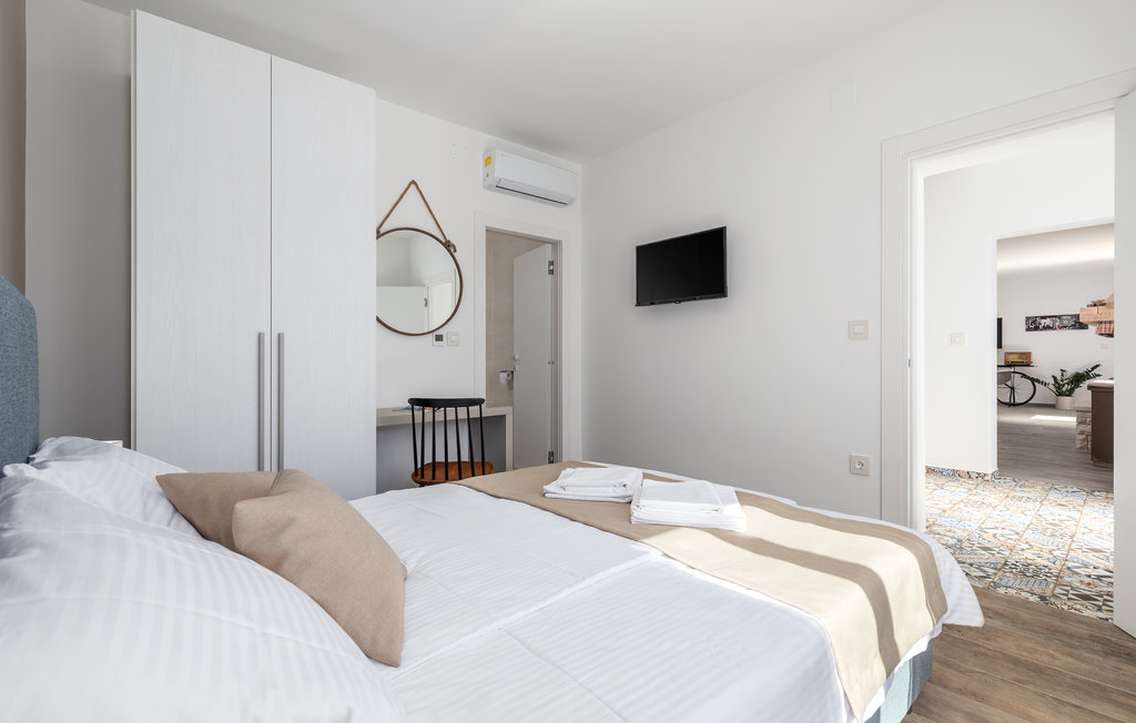 Ferienhaus - Pula-Valtura , Kroatien - CIR385 40