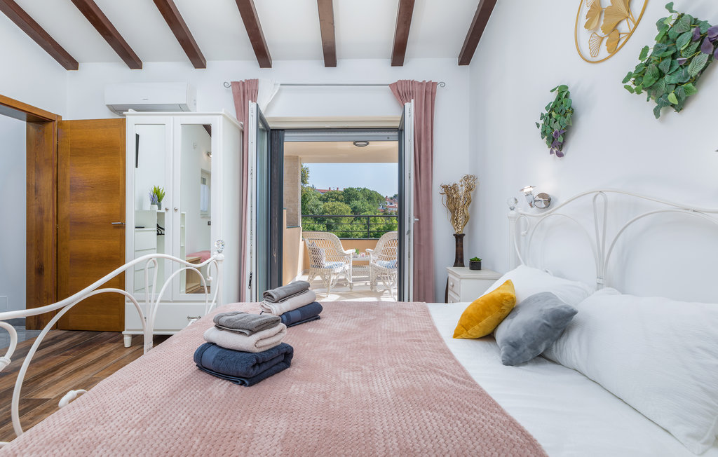 Feriehus - Pula , Kroatia - CIR559 43