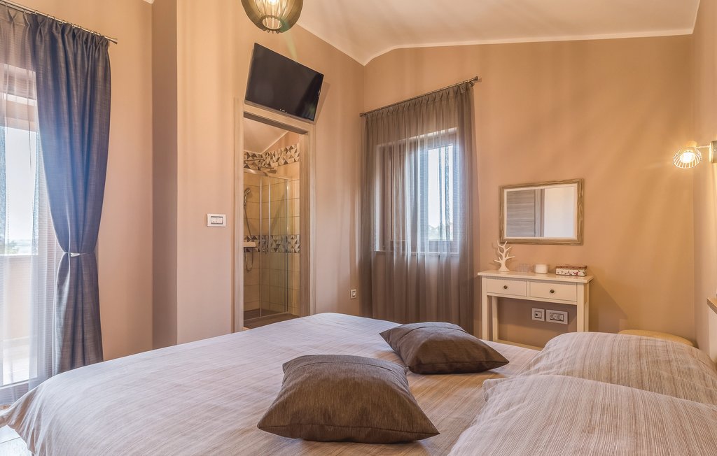 Ferienhaus - Pula-Valtura , Kroatien - CIR246 29