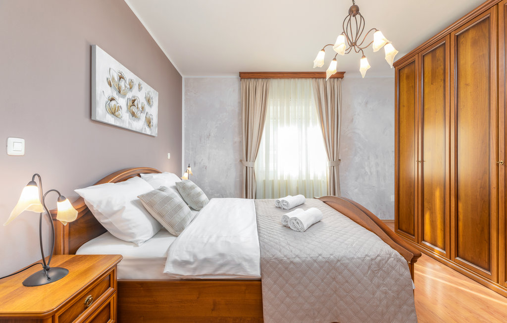 Lejlighed - Pula , Kroatien - CIR455 25