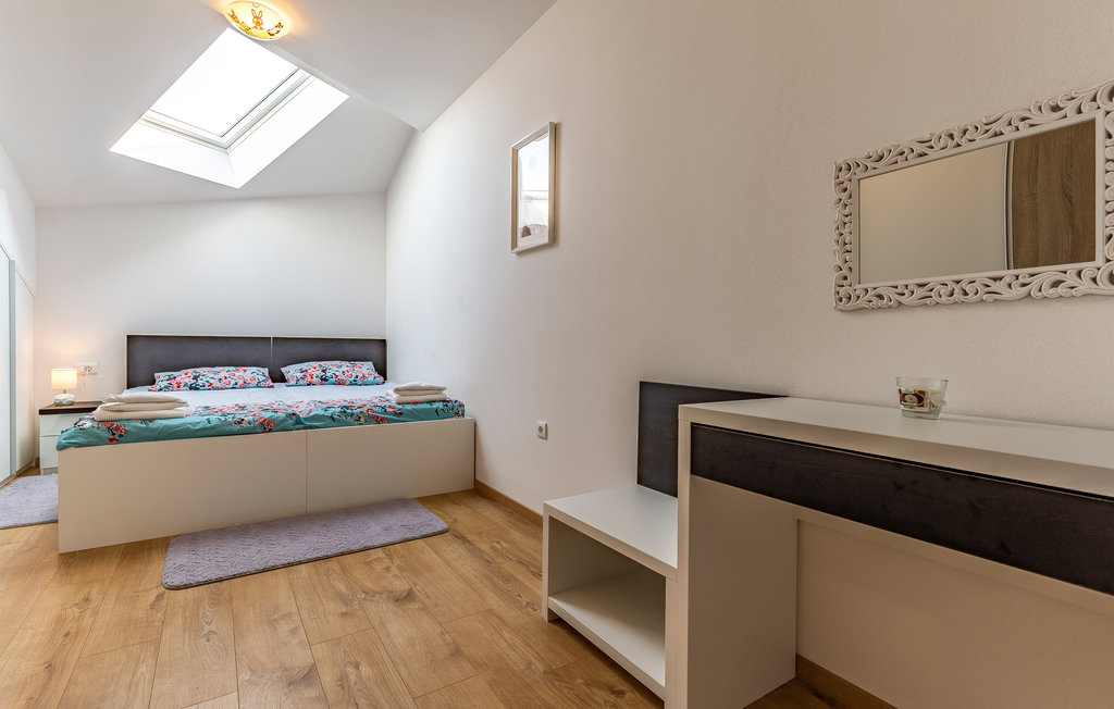 Lejlighed - Pula-Pjescana Uvala , Kroatien - CIR588 20