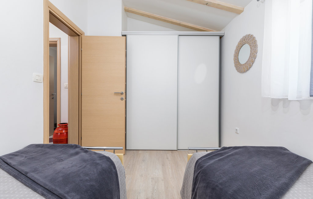 Feriehus - Pula , Kroatia - CIR071 30