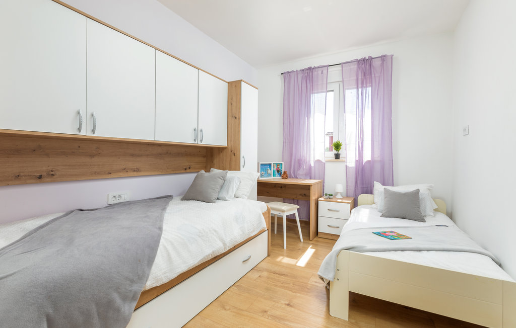 Feriehus - Pula , Kroatia - CIR574 25