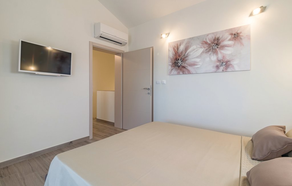 Semesterhus - Pula-Radeki Polje , Kroatien - CIR247 31